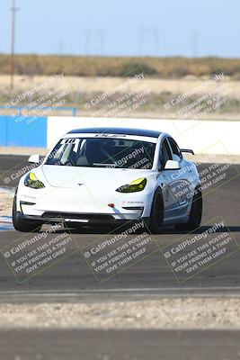 media/Nov-08-2025-Speed Ventures (Sat) [[1c7a6332f5]]/TC A/Session 3 (Turn 3)/